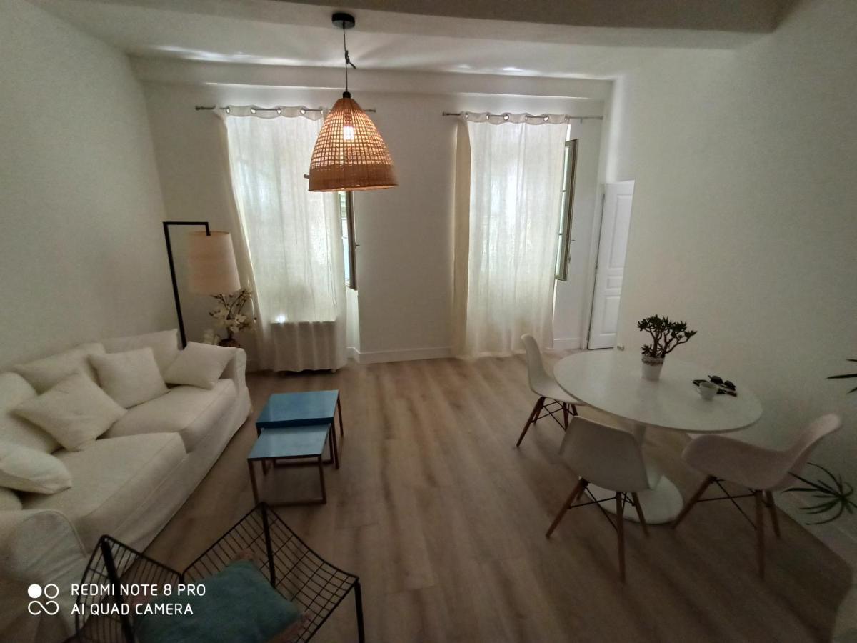 Joli Appartement Nicois En Bord De Mer 니스 외부 사진